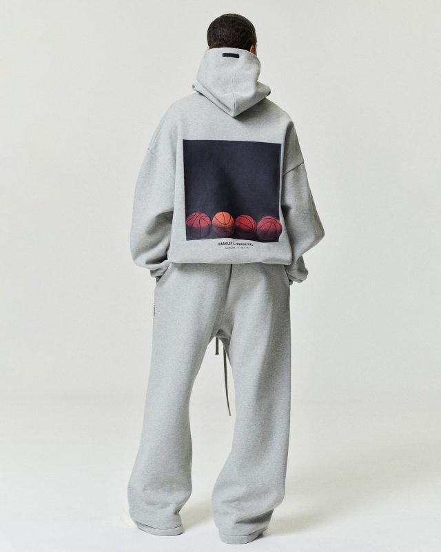 Fear of God Essentials Hoodie (3)