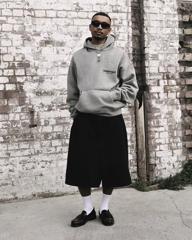 Fear of God Essentials Hoodie A Modern Streetwear Icon